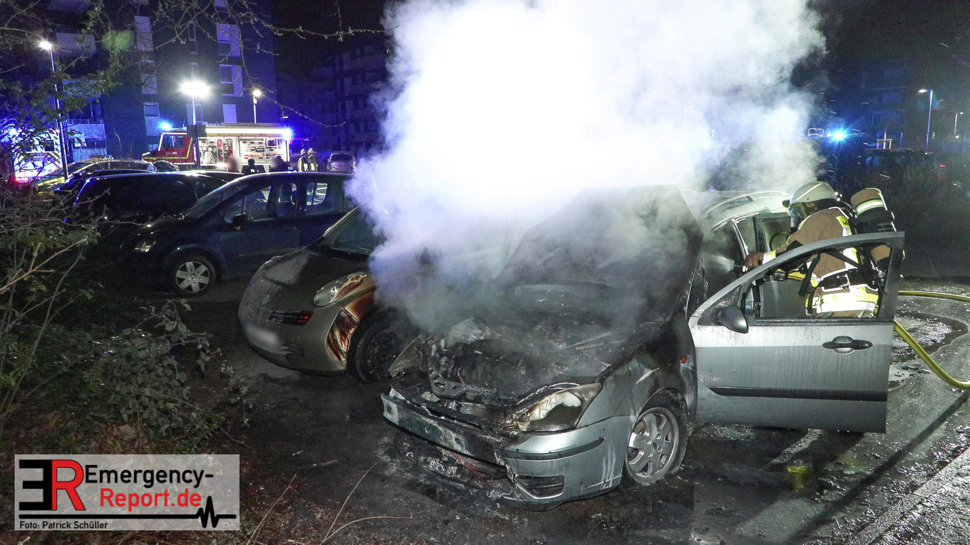 Monheim Berliner Viertel Feuerwehr L Schte Brennendes