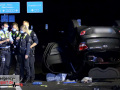 Schwerer Unfall: PKW überschlug sich nach Kollision und blieb au Schwerer Unfall: PKW überschlug sich nach Kollision und blieb au