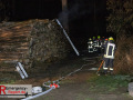 02.03.2021  - Neuss brennender Holzstapel