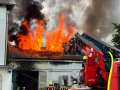 Brand in Autowerkstatt