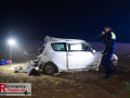 09.11.2025_Dormagen_schwerer_Verkehrsunfall_PKW_gegen_Baum_lebensgefahr 09.11.2025_Dormagen_schwerer_Verkehrsunfall_PKW_gegen_Baum_lebensgefahr