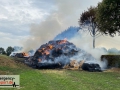 Gelsenkirchen: 800 Strohballen in Vollbrand