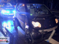 Sturmtief "Goran": Baum stürzte auf Gehweg und Straße - 2 Fahrze