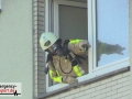 Motorroller brannte vor einem Mehrfamilienhaus in voller Ausdehn