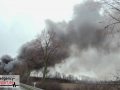 Großeinsatz: Lagerhalle im Vollbrand mit massiver Rauchentwicklu