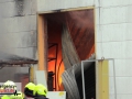 Großeinsatz: Lagerhalle im Vollbrand mit massiver Rauchentwicklu