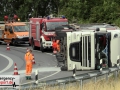 Schwerer LKW-Unfall im Autobahndreieck Neuss-Süd - Vollsperrung