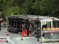 Schwerer LKW-Unfall im Autobahndreieck Neuss-Süd - Vollsperrung