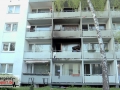 Balkonbrand im 1. OG eines Mehrfamilienhauses - Feuerwehr verhin