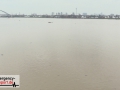 Aktuelle Bilder vom Rhein-Hochwasser - Überflutete Krananlagen i