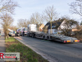 20.01.2026_Neuss_Frontalunfall_PKW_gegen_LKW_eingeklemmt_lebensgefahr