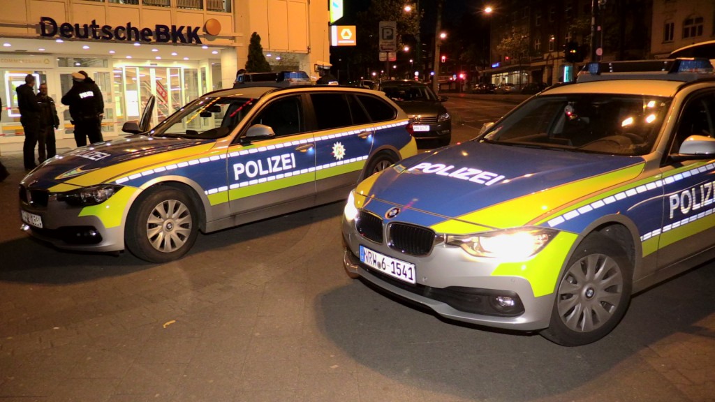 04.05.2016 - Düsseldorf Holthausen - Geldautomat gesprengt ...