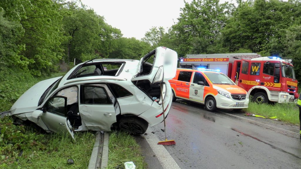 08.05.2019 - BAB 46 bei Haan - Schwerer Unfall: 6 Personen ...
